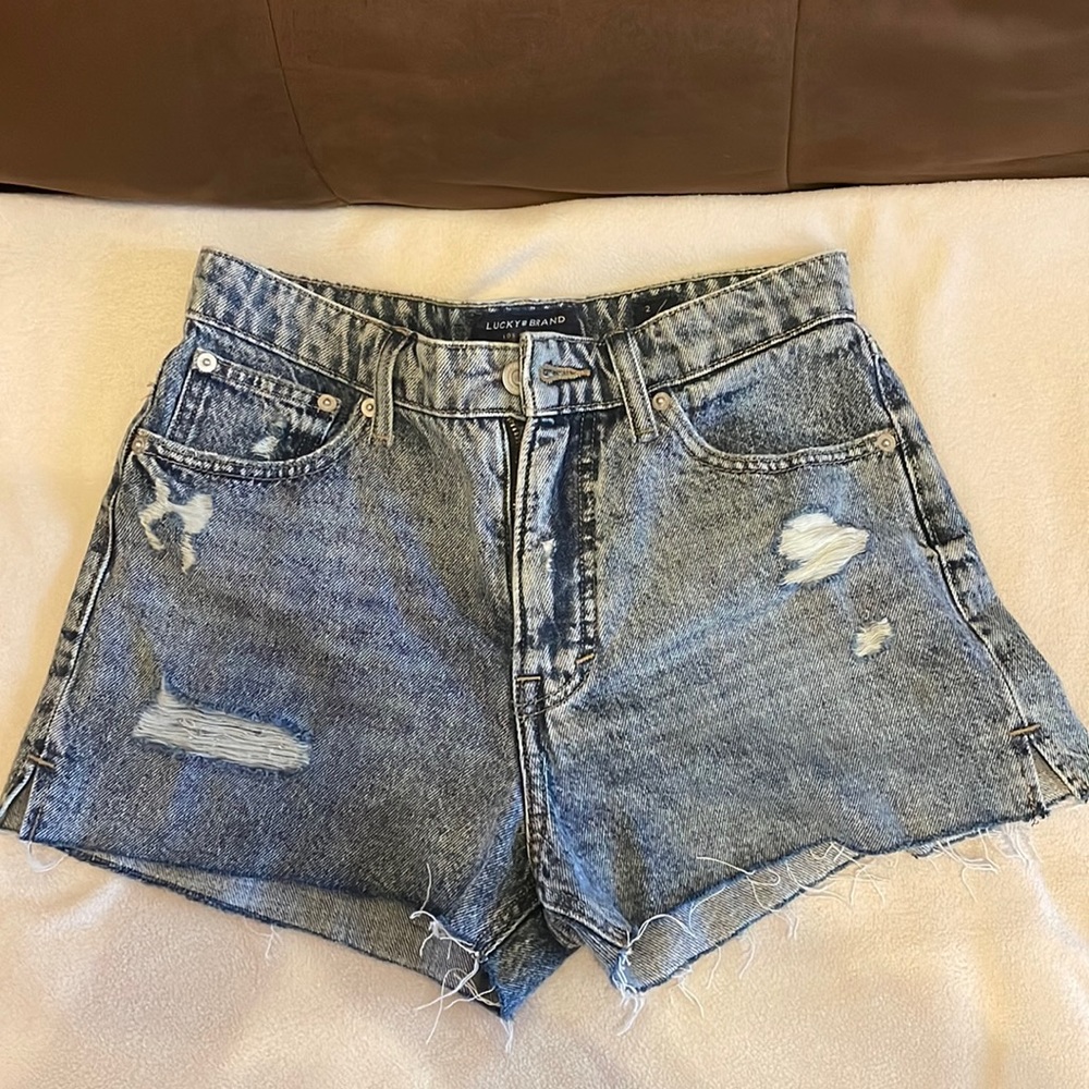 Lucky Brand Lucky Pins Shorts Size 2/26 - Never Worn but No tags